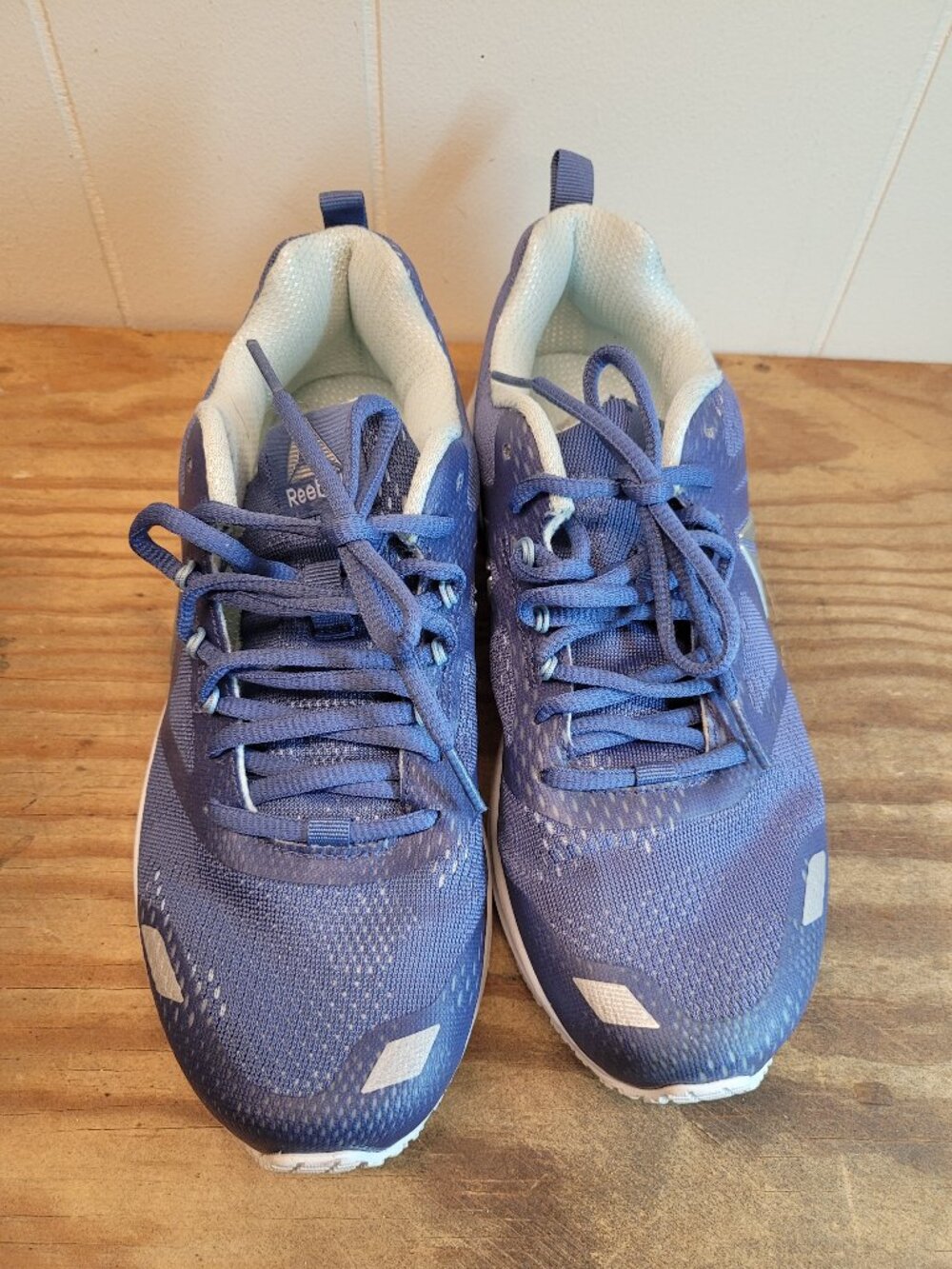 Reebok Ahary Runner Women's Athletic Running Shoes Lilac/Blue Sneakers Size 8